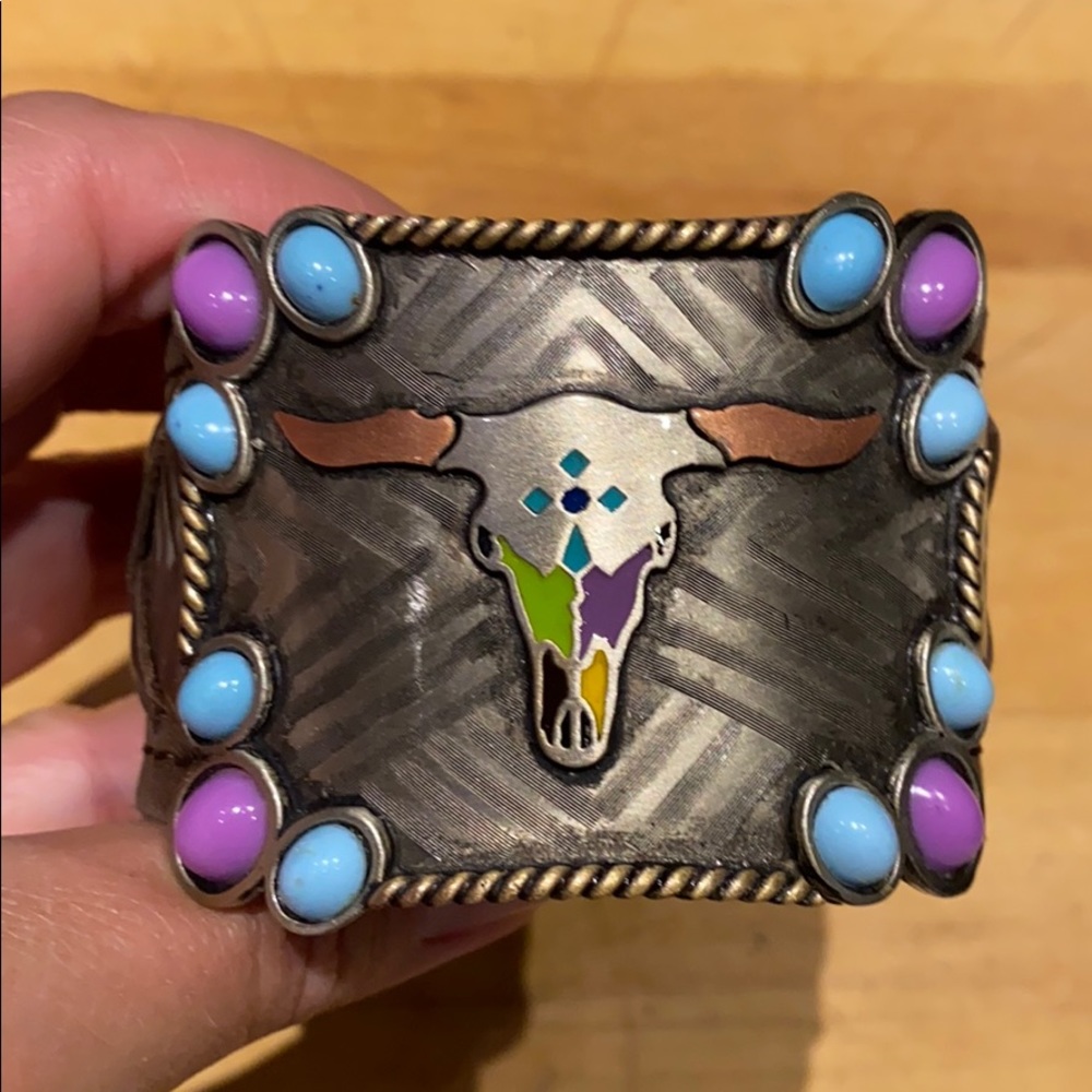 Leather bracelet